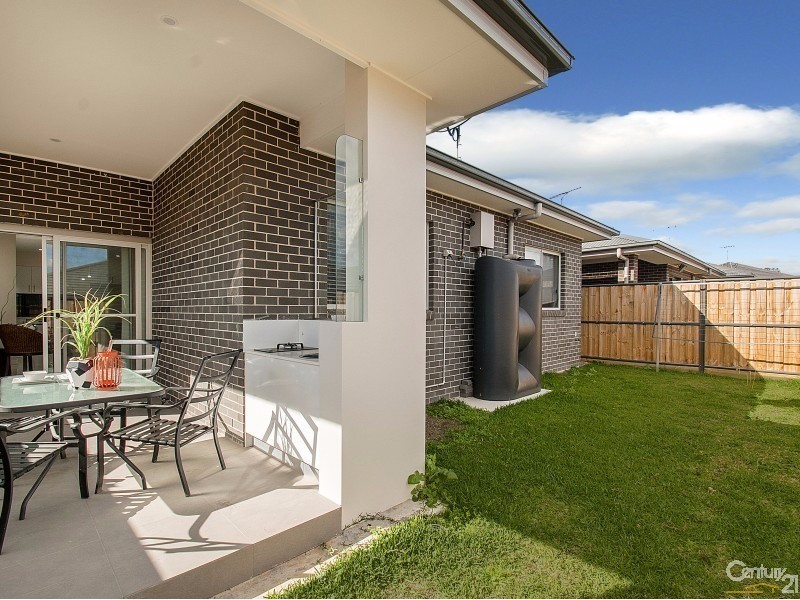 132 Ridgeline Drive, The Ponds NSW 2769