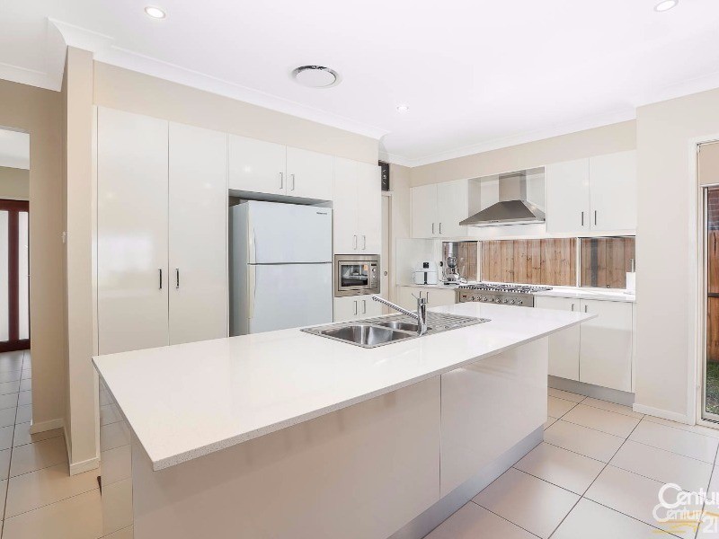 12 Clues Road, Kellyville NSW 2155