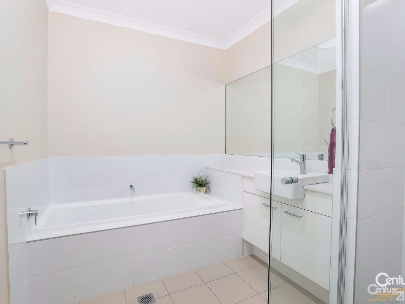 12 Clues Road, Kellyville NSW 2155