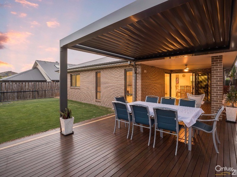 18 Waterfall Boulevard, The Ponds NSW 2769