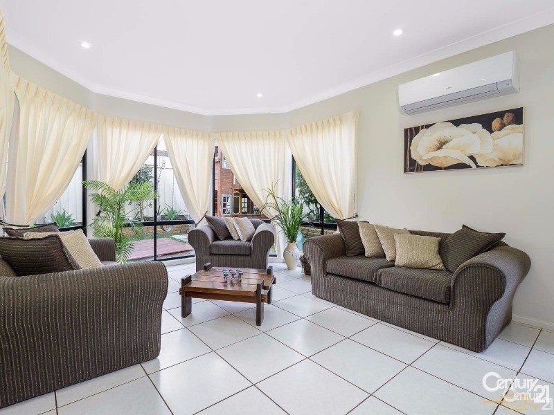 12 Dungara, Stanhope Gardens NSW 2768