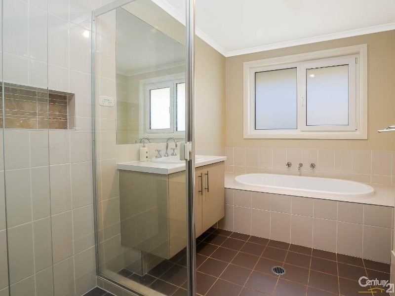 19 Pebble Crescent, The Ponds NSW 2769