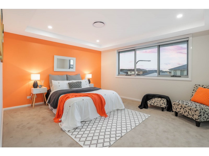 32 Beauchamp Drive, The Ponds NSW 2769