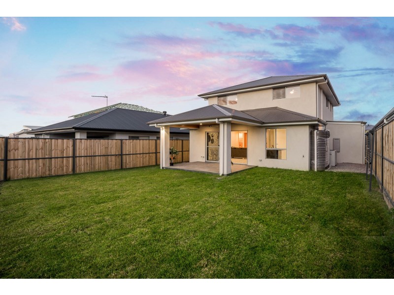 32 Beauchamp Drive, The Ponds NSW 2769