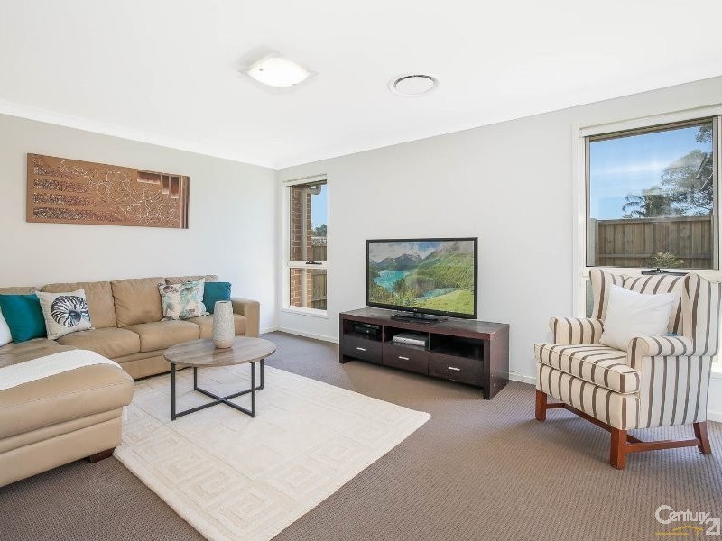 9 Wyndham Glade, The Ponds NSW 2769