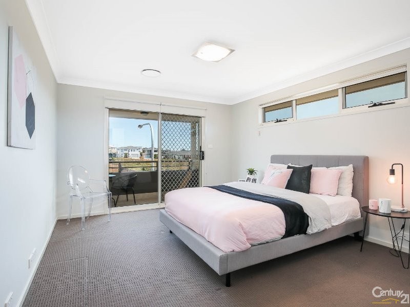 9 Wyndham Glade, The Ponds NSW 2769