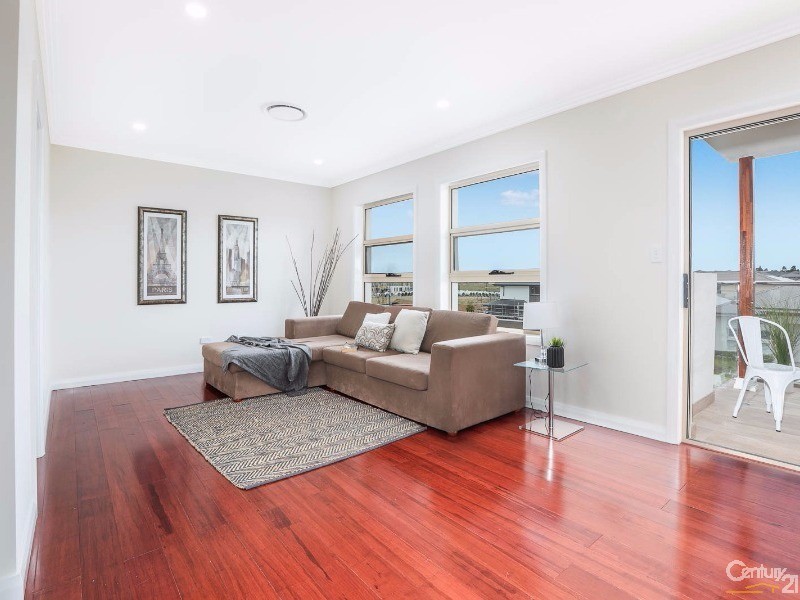 7 Piddington Street, The Ponds NSW 2769