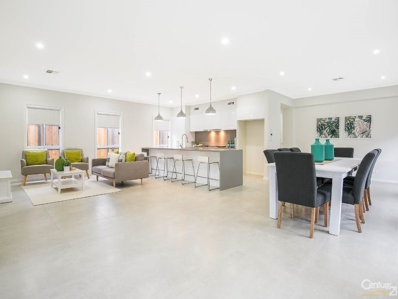 24 Tomah Crescent, The Ponds NSW 2769