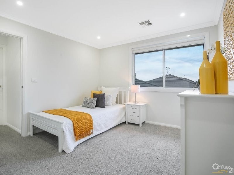 24 Tomah Crescent, The Ponds NSW 2769