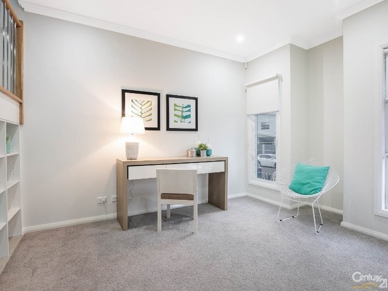 24 Tomah Crescent, The Ponds NSW 2769