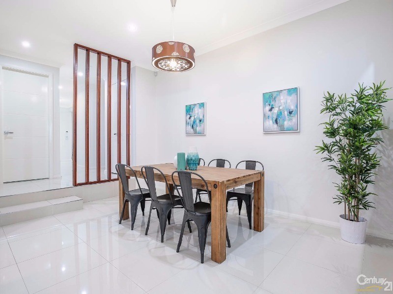 204 Ridgeline Drive, The Ponds NSW 2769