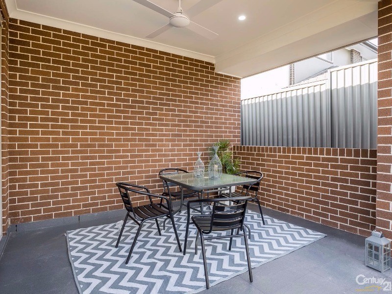 5 Rumery Street, Riverstone NSW 2765