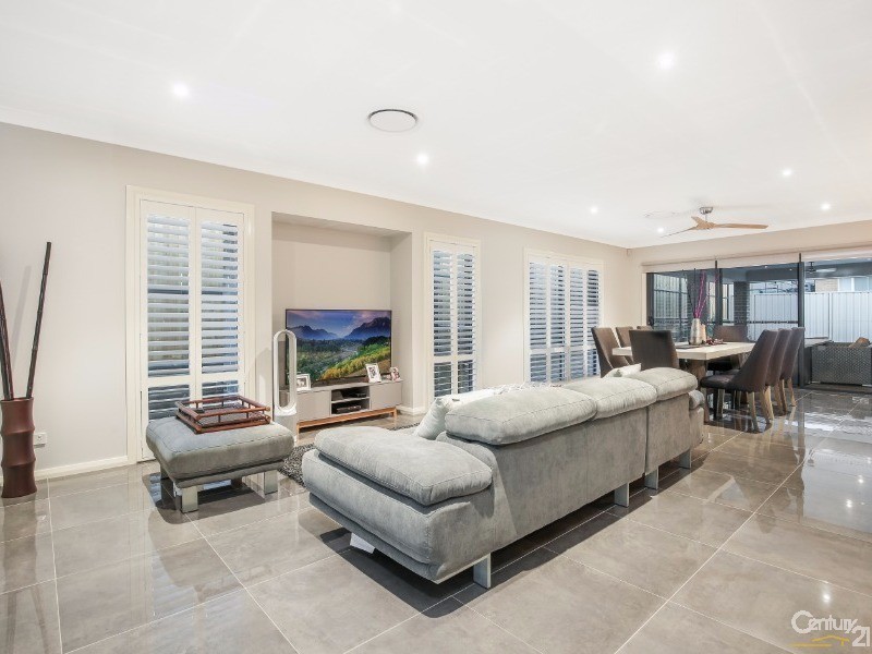 18 Coorong Road, Kellyville NSW 2155