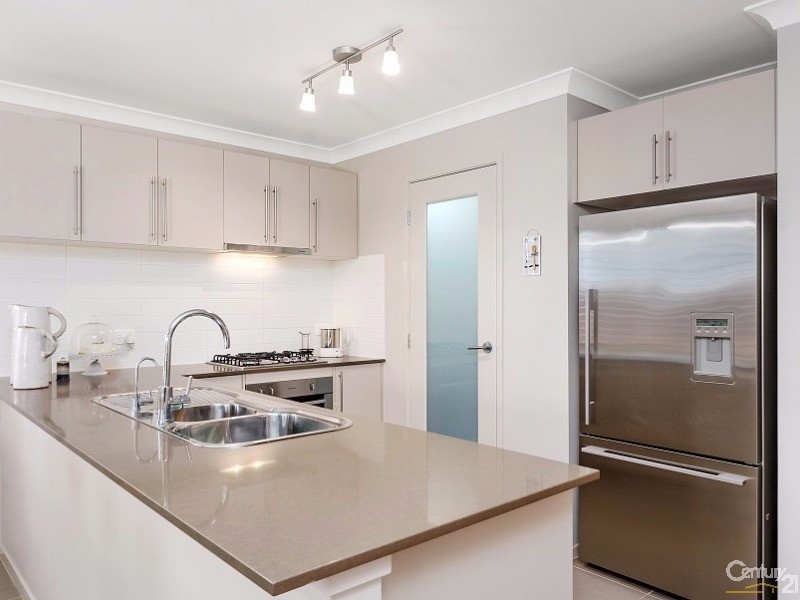 8 Eumina Street, The Ponds NSW 2769