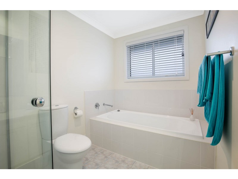 4 Paddle Street, The Ponds NSW 2769