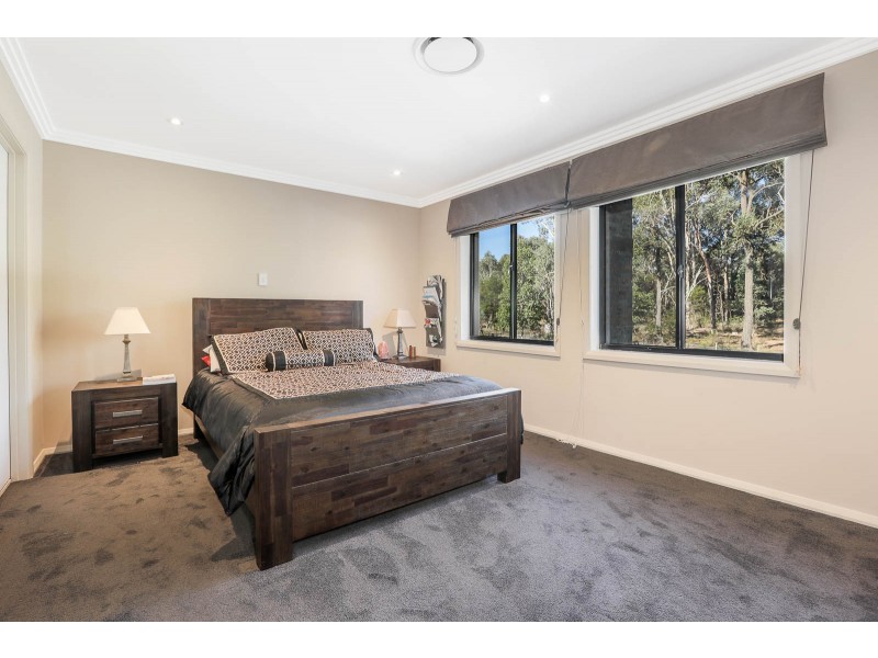 42 Bridgewood Drive, Beaumont Hills NSW 2155