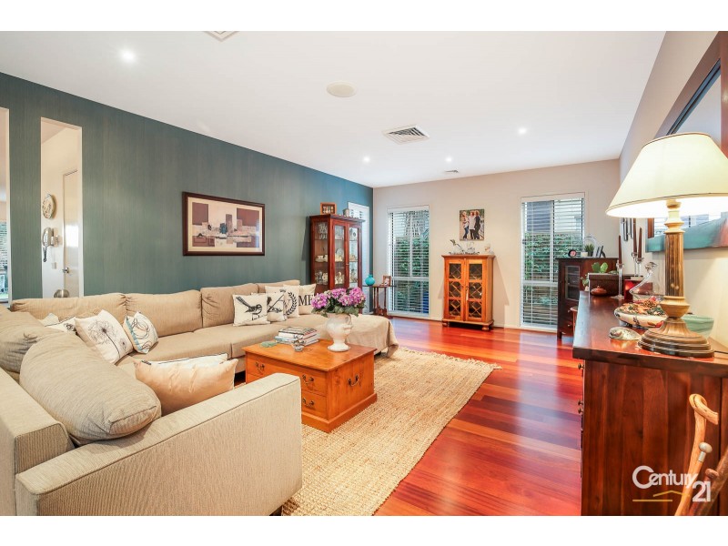 17 Blue Bell Circuit, Kellyville NSW 2155