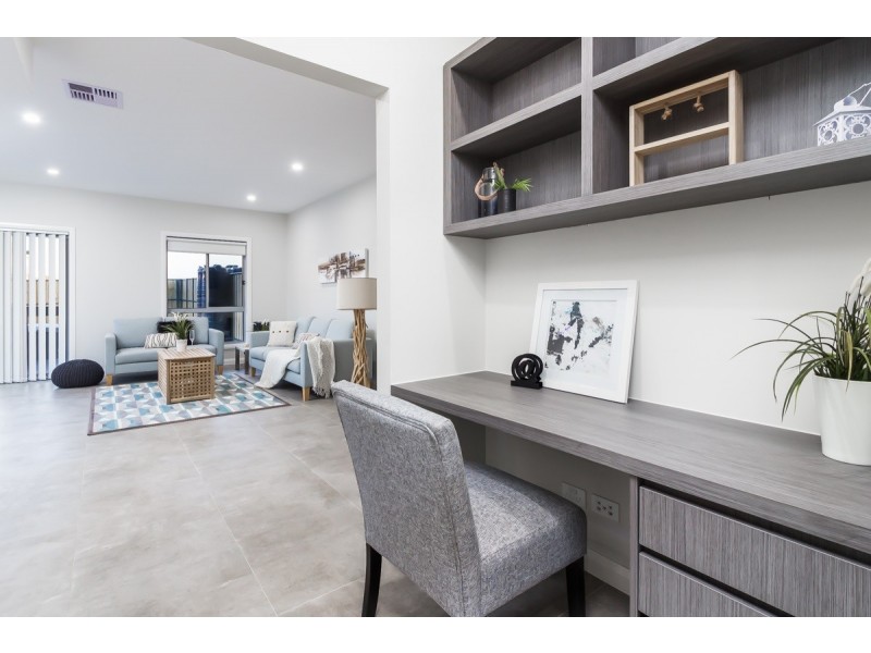 2/25  Govetts Street, The Ponds NSW 2769