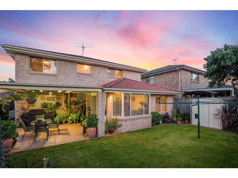 18 Tallowood Grove, Beaumont Hills NSW 2155
