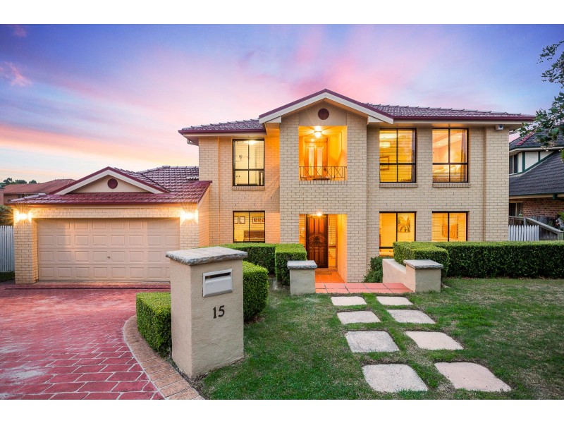 15 Highfield Place, Beaumont Hills NSW 2155