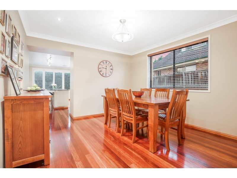 15 Highfield Place, Beaumont Hills NSW 2155