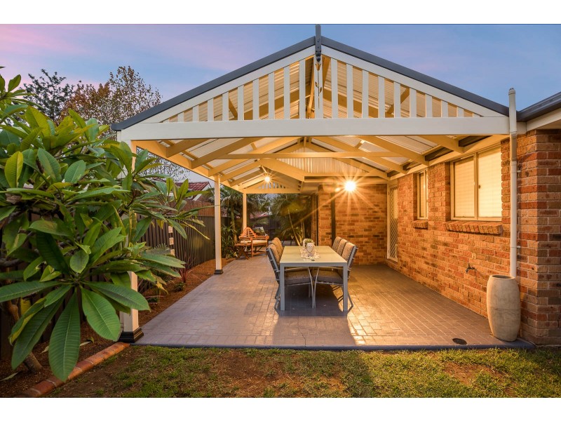 73 Thompson Crescent, Glenwood NSW 2768