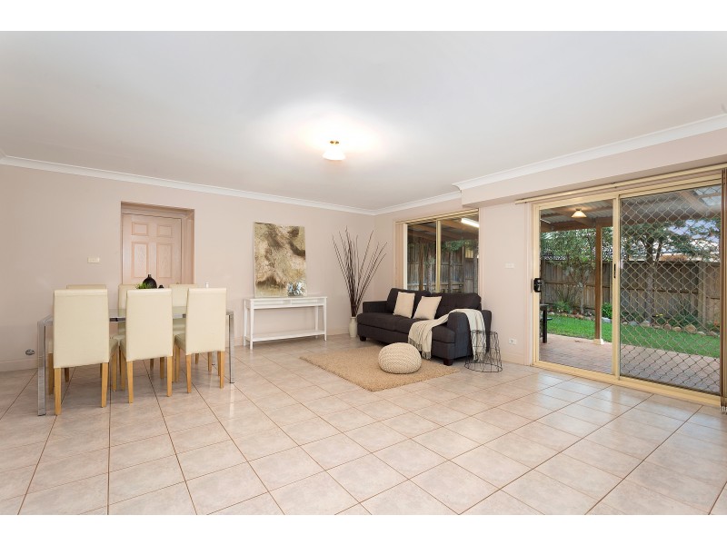 16 Tellicherry Circuit, Beaumont Hills NSW 2155