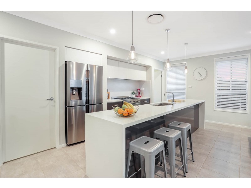 26 Centennial Drive, The Ponds NSW 2769