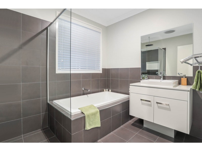 26 Centennial Drive, The Ponds NSW 2769