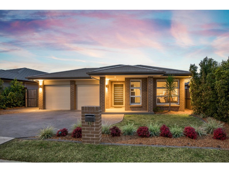 62 Waterfall Boulevard, The Ponds NSW 2769