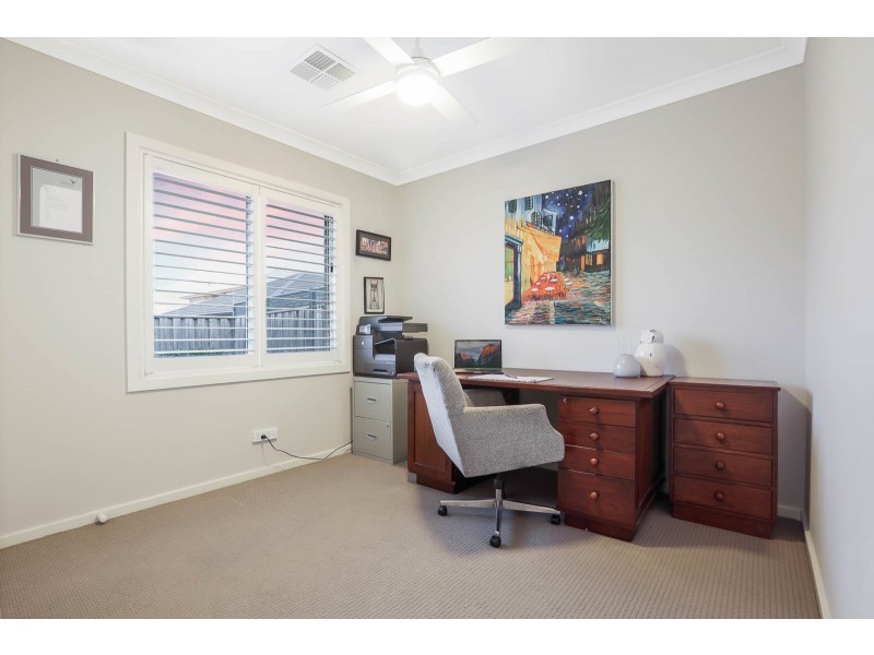 62 Waterfall Boulevard, The Ponds NSW 2769