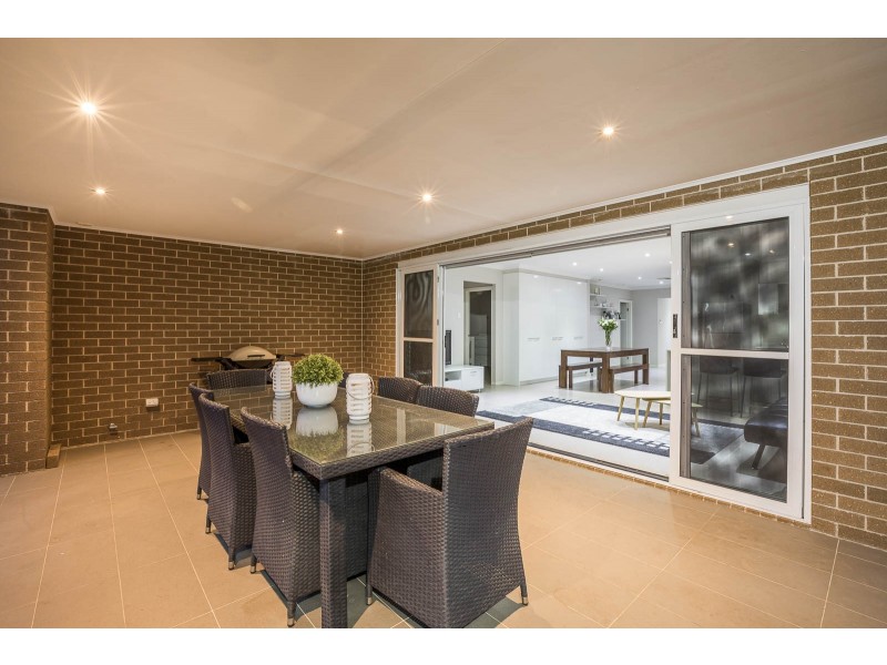 62 Waterfall Boulevard, The Ponds NSW 2769