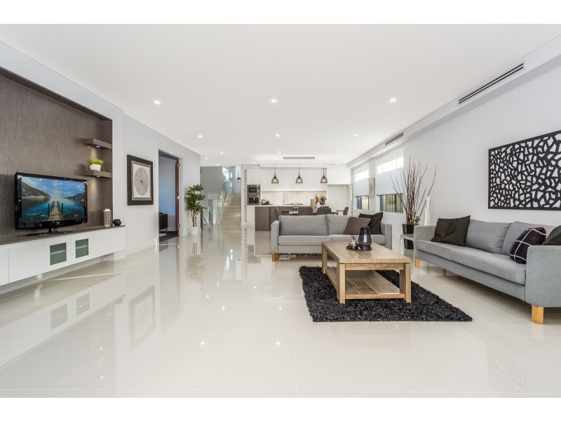 74 McMillian Circuit, Kellyville NSW 2155