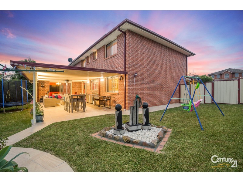 129 Brampton Drive, Beaumont Hills NSW 2155