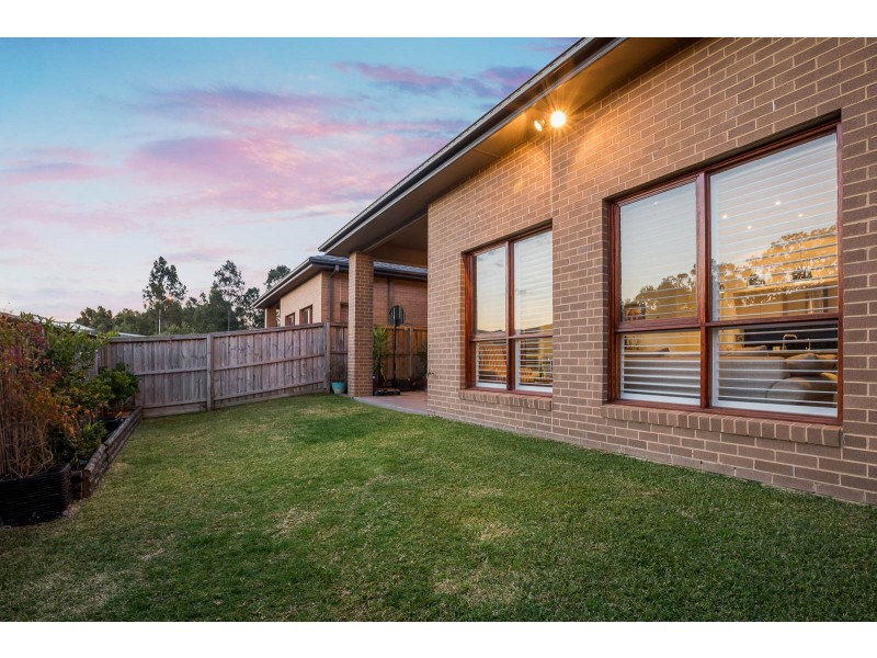 6 Cheval Street, Beaumont Hills NSW 2155
