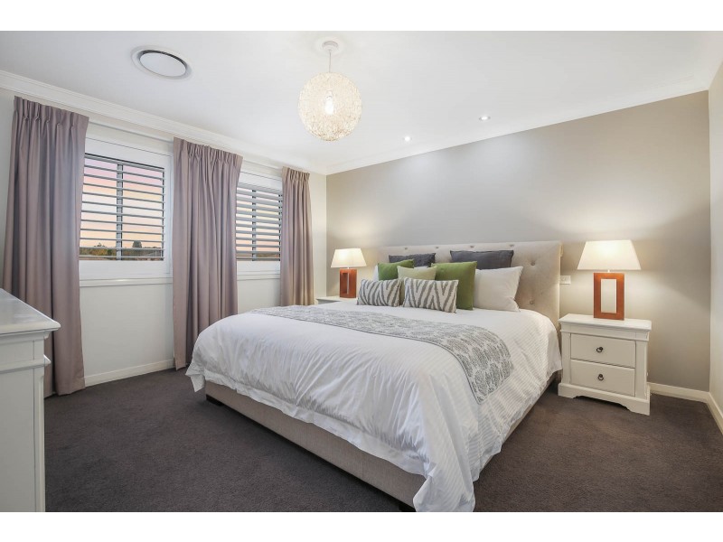 27  Mosaic Avenue, The Ponds NSW 2769