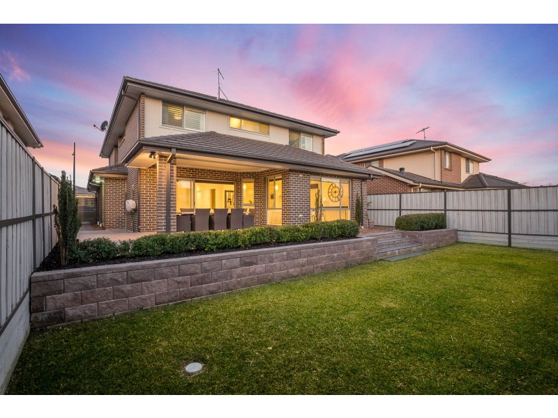 27  Mosaic Avenue, The Ponds NSW 2769