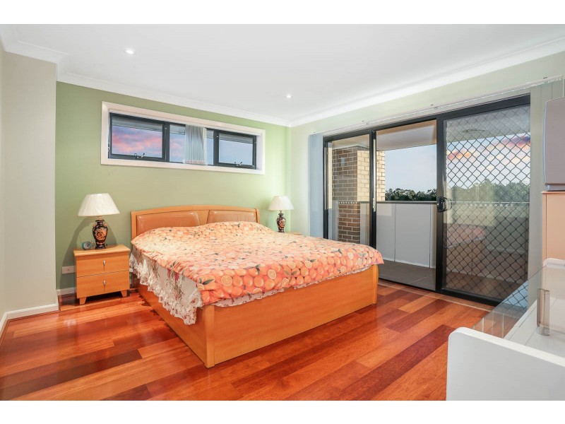 8 Lilypad Avenue, The Ponds NSW 2769