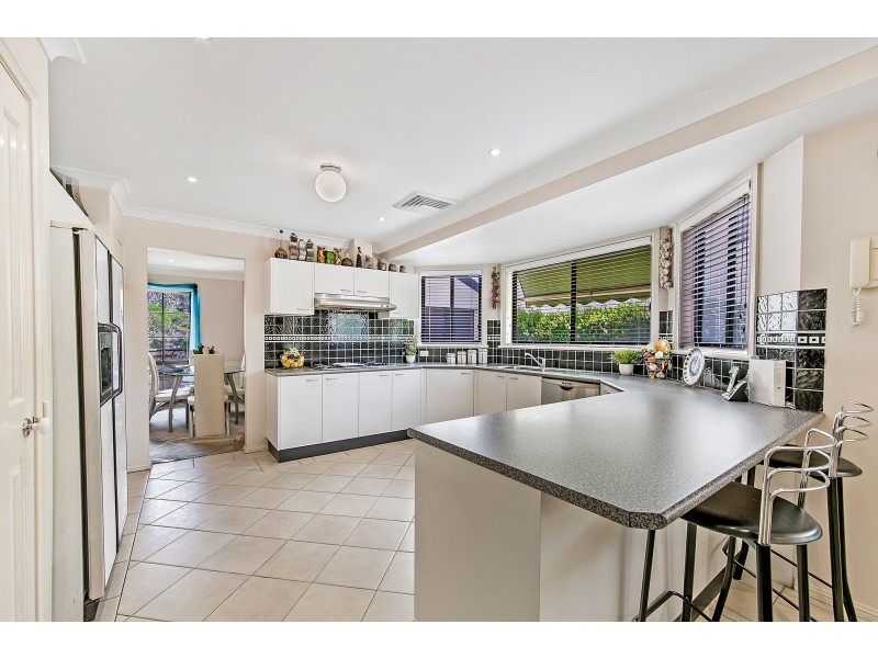 9 Bardsley Circuit, Rouse Hill NSW 2155