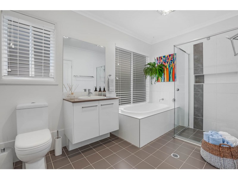 52 Riverbank Drive, The Ponds NSW 2769