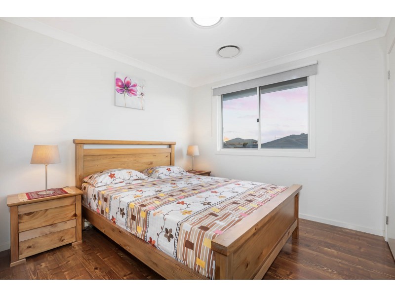 27 Wakely Avenue, The Ponds NSW 2769