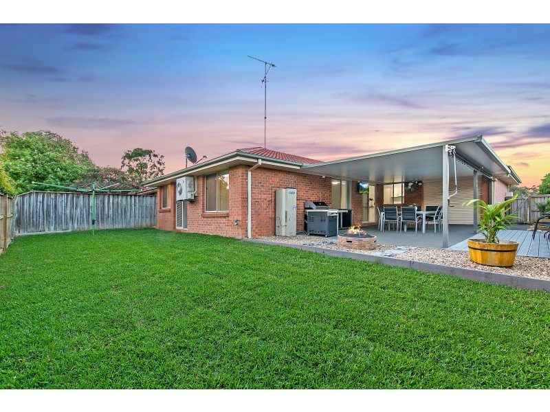 34 Comet Circuit, Beaumont Hills NSW 2155