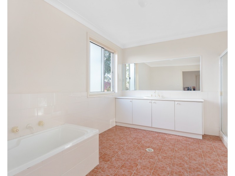 3/6 Golden Grove Avenue, Kellyville NSW 2155