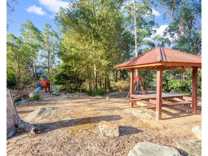 3/6 Golden Grove Avenue, Kellyville NSW 2155