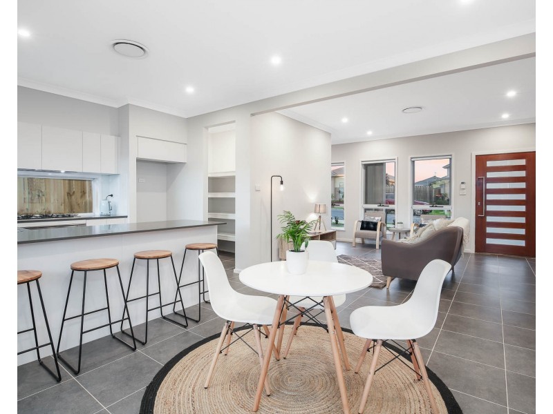 226 Ridgeline Drive, The Ponds NSW 2769