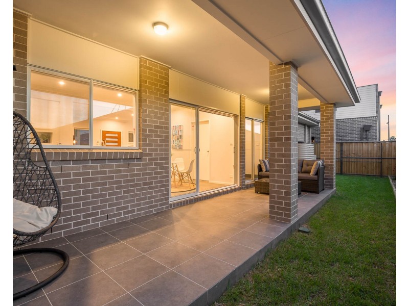 226 Ridgeline Drive, The Ponds NSW 2769