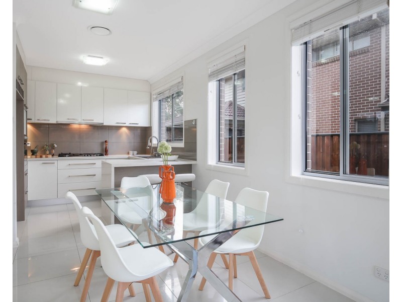 36 Fisherman Street, The Ponds NSW 2769