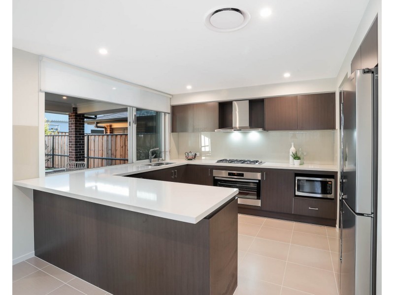 43 Tomah Crescent, The Ponds NSW 2769