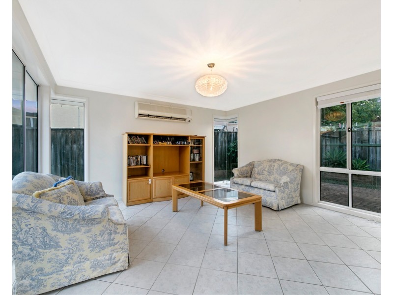 25 Beaumont Drive, Beaumont Hills NSW 2155