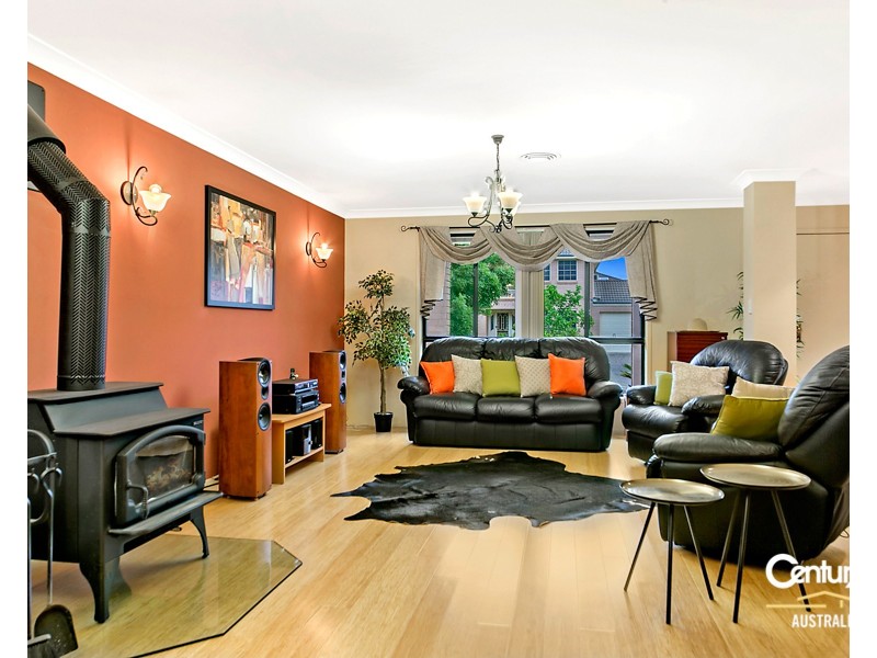 10 Emery Road, Beaumont Hills NSW 2155